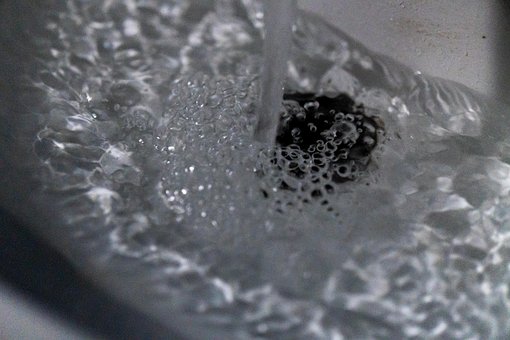 Vand, Bobler, Boblende, Luftbobler