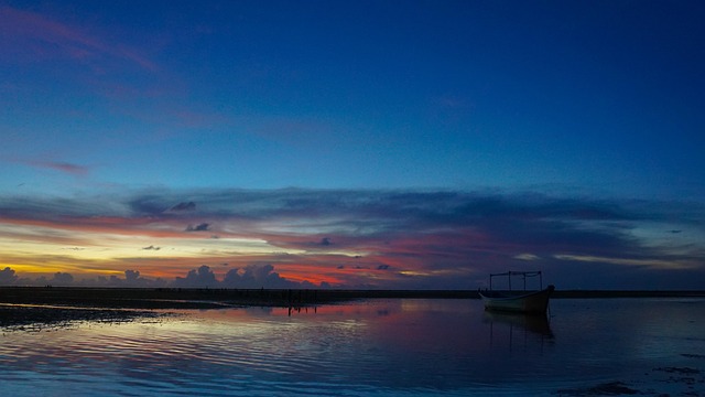 Free Beach Indonesia photo and picture