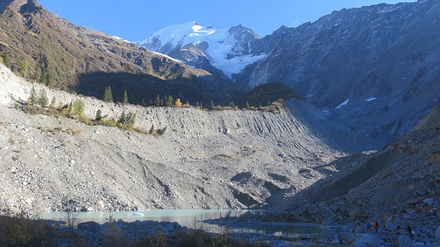 Free Bionnassay Glacier Glacier photo and picture