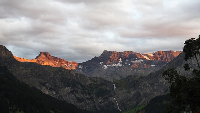 Free Mountain Adelboden photo and picture