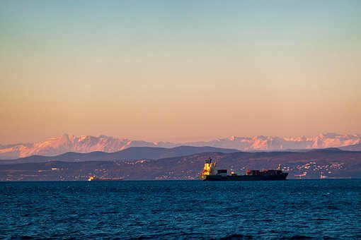 Free Ship Sunset photo and picture