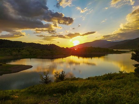 Free Sunlight Scenery photo and picture