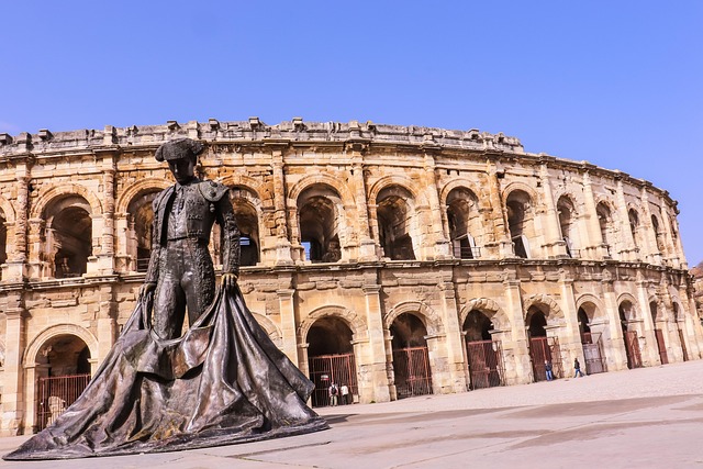Free Nimes Monuments photo and picture