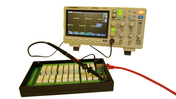 Elektronik, Elektroteknik, Isolerede
