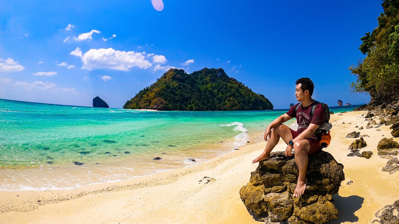 Free Sea Beach photo and picture
