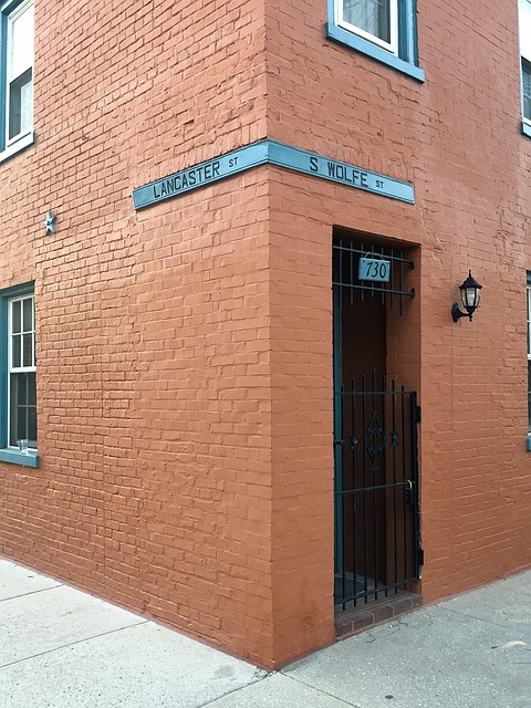 Free Corner Street Corner photo and picture