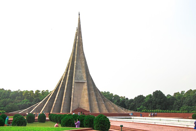 Free Sritishodho Monument photo and picture