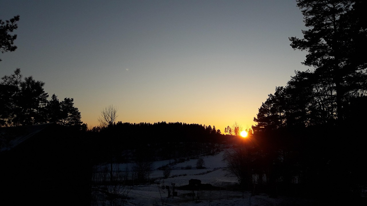 Download free HD stock image of Sunset Winter Free Sunset Winter photo and picture