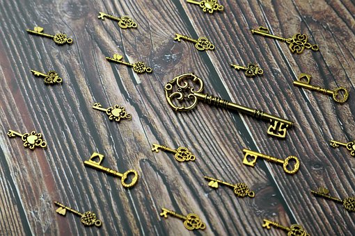 Free Keys Antique photo and picture