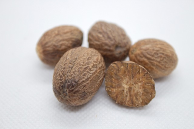 Free Nutmeg Fresh photo and picture