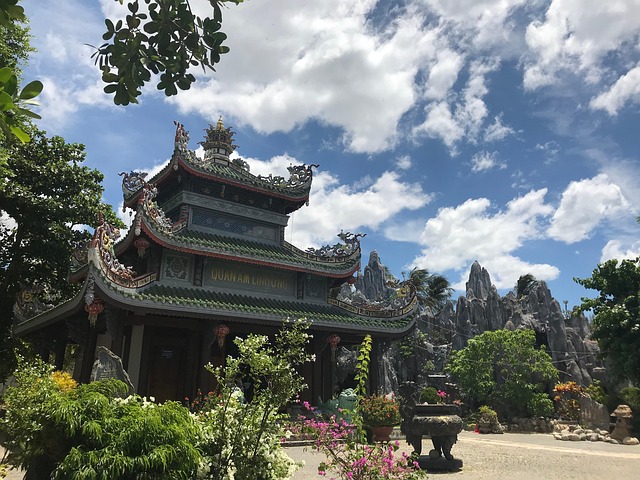 Free Thanhluong Temple photo and picture