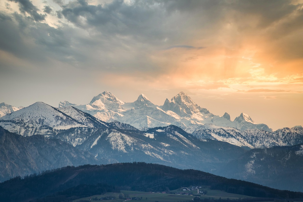 Mountains - free online jigsaw puzzle photo