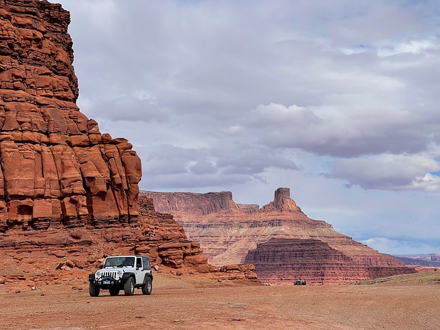 Jipe, Canyonland, Montanhas, Deserto