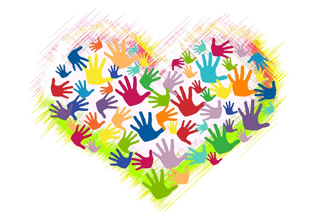 Free heart hands volunteers illustration