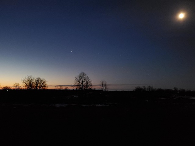 Free Triple Light Moon photo and picture