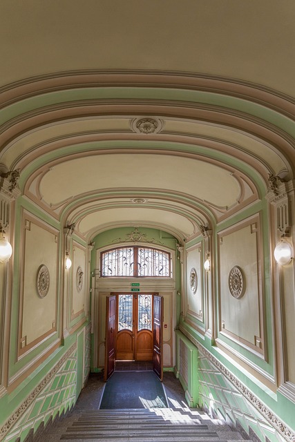 Forsiden, Petersborg, Skønhed, Historie