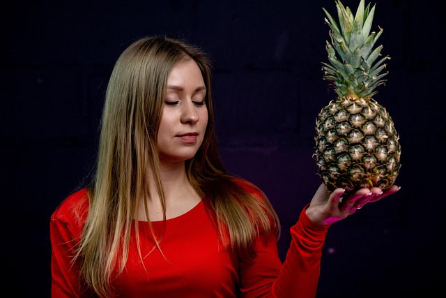 Free Pineapple Fruit photo and picture