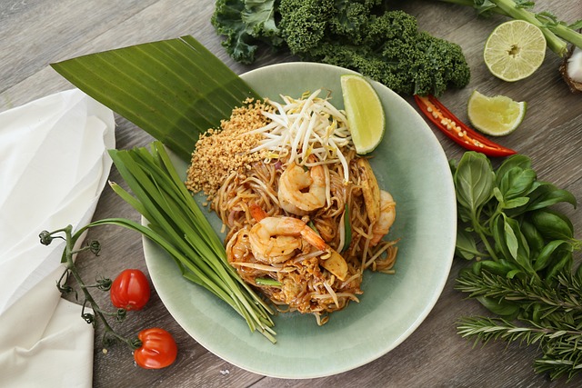 Free Stir Fried Noodle Pad Thai Prawn photo and picture