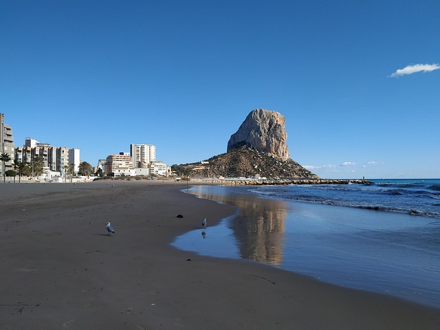 Strand, Hav, Rock Of Ifach, Bygninger