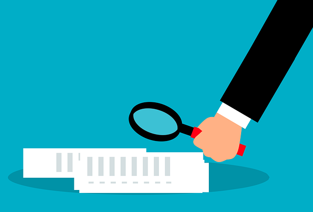 Free evaluation analysis magnifying glass vector