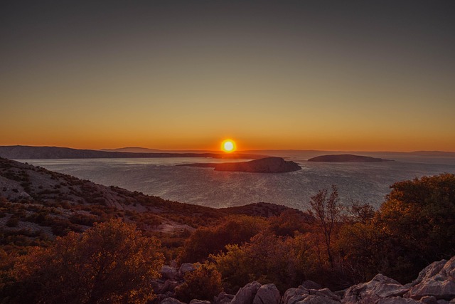 Solnedgang, Sol, Hav, Horisont, Bjerge