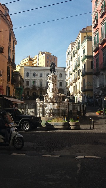 Napels, Italië, Stad, Architectuur