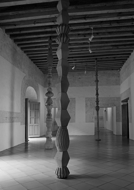 Free Museum Sculpture photo and picture