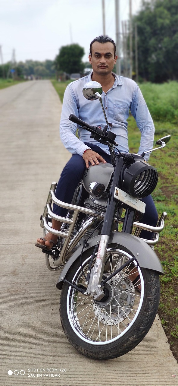 Handsome Boy With Bike Long - Free photo on Pixabay - Pixabay
