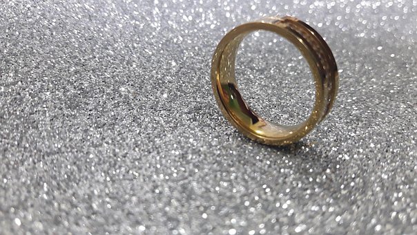 Free Ring Shine photo and picture