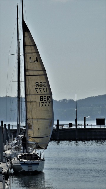 Free Lake Port photo and picture