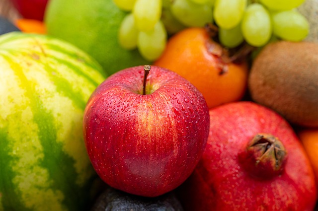 Free Apple Fruits photo and picture