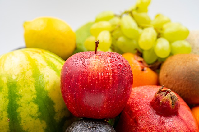 Free Apple Fruits photo and picture