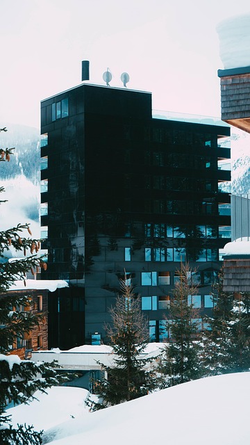 Free Hotel Winter photo and picture