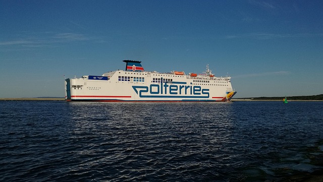 Free Ship Cruise photo and picture