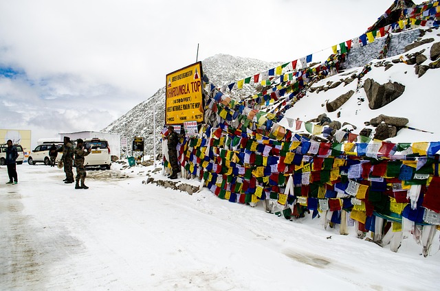Free Snow Himalayas photo and picture