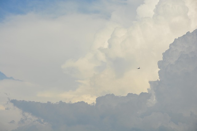 Vliegtuig, Wolken, Hemel