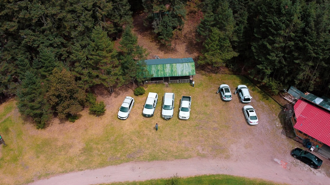 Carros Estacionado Rural - Foto gratuita no Pixabay - Pixabay
