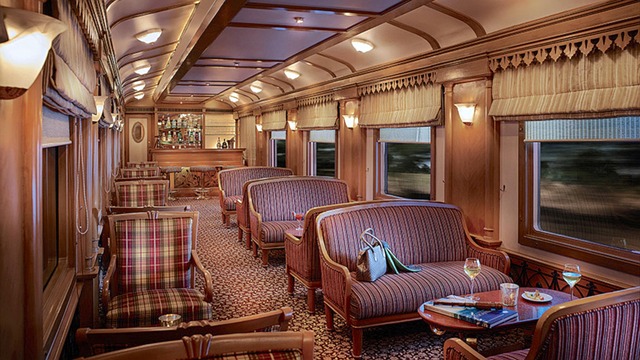 Free Deccan Odyssey Luxury Train photo and picture