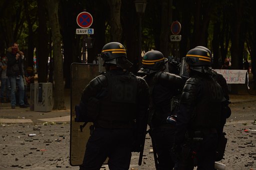 7+ Free French Police & Riot Images