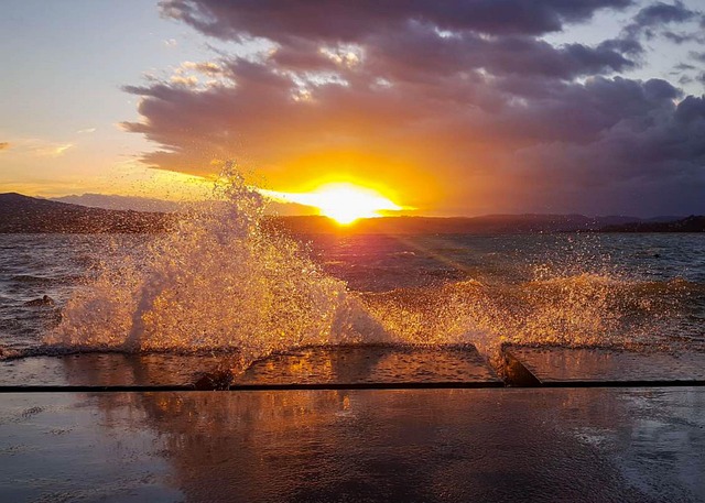 Solnedgang, Bølger, Strand, Plaske