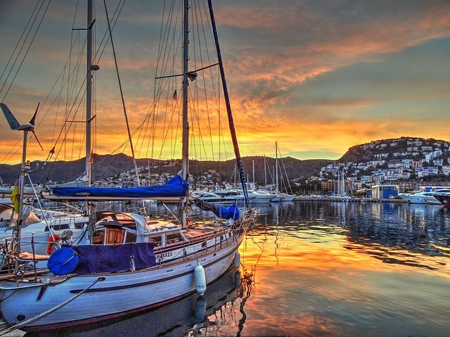 Free Boats Sea photo and picture