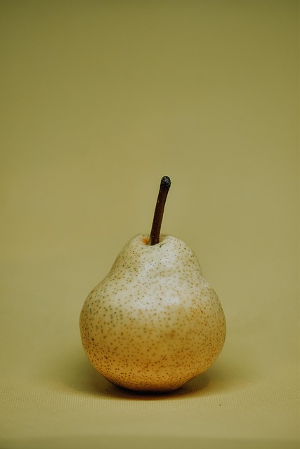 Free Pear Simple photo and picture