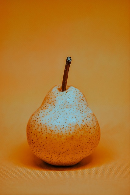 Free Pear Simple photo and picture