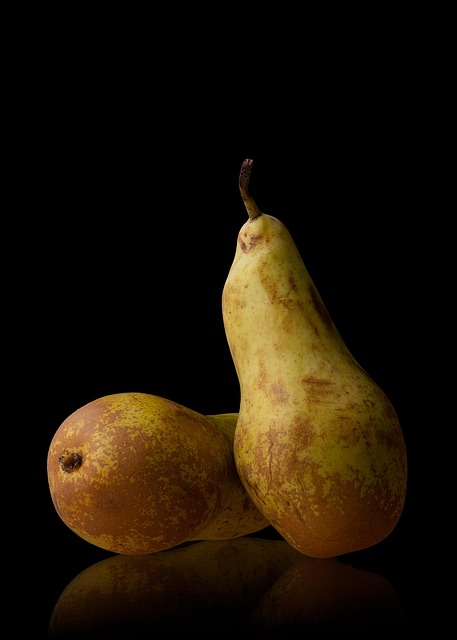 Free Pear Fruits photo and picture