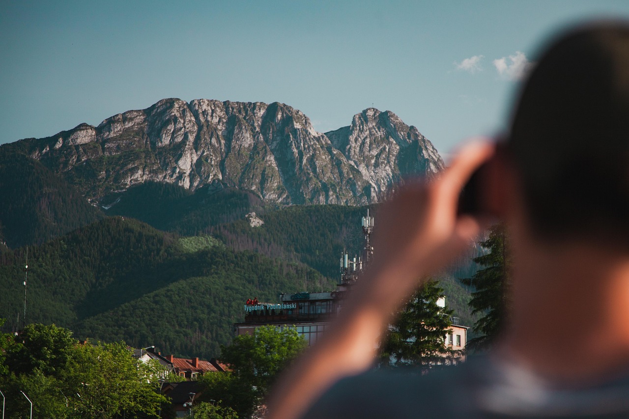 Download free HD stock image of Mountains Landscape Free Mountains Landscape photo and picture