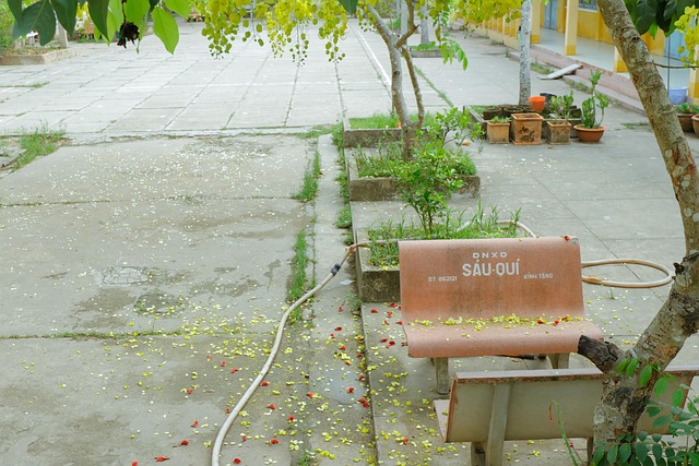 Bank, Vallende Bloemen