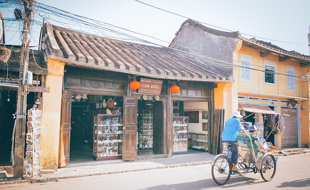 Free Cyclo Street photo and picture