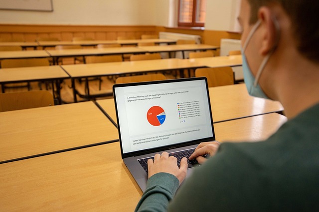 Free Data Graph photo and picture