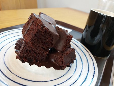 Süße Backwaren, Tee Und Brot