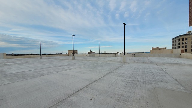 Free Rooftop Building photo and picture
